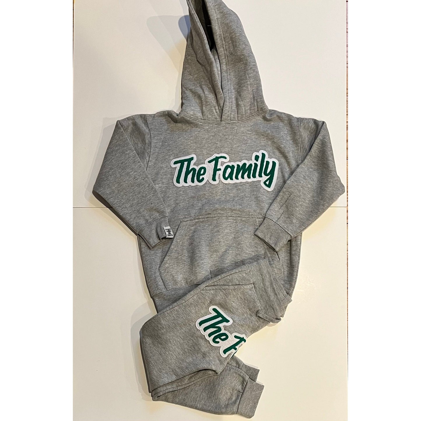 Kids Unisex The Family chenille logo soft cotton blend hoodie and joggers set